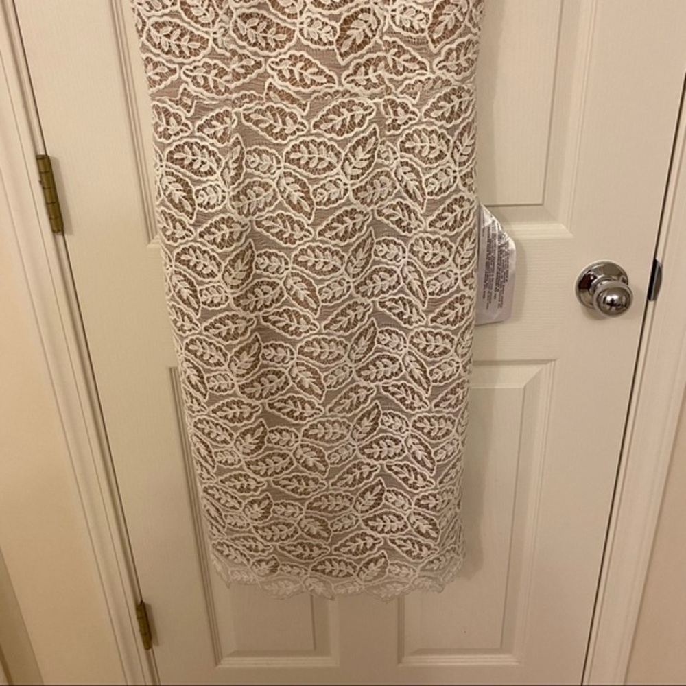 DRESS THE POPULATION Tegan Bodycon Cocktail Dress in Off White - Picture 7 of 13